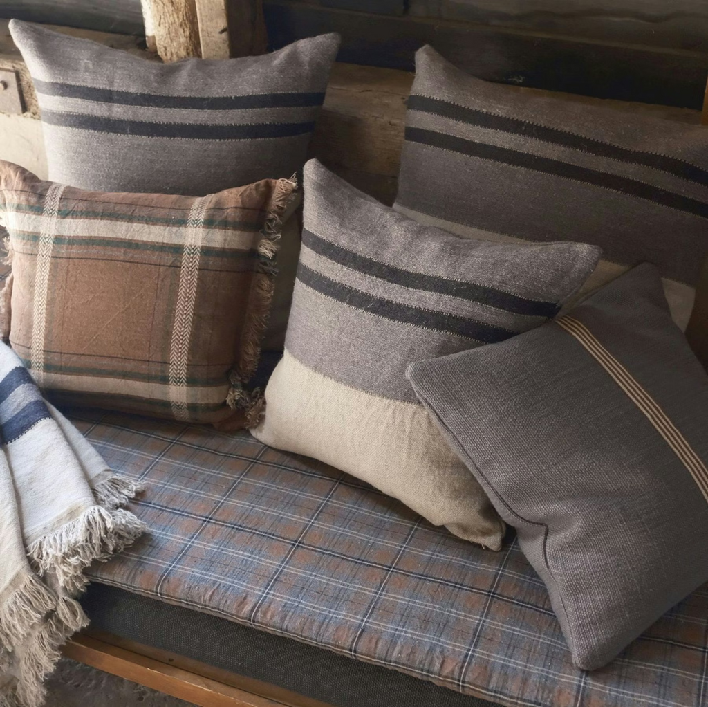 Green cushion cover 100% recycled cotton 