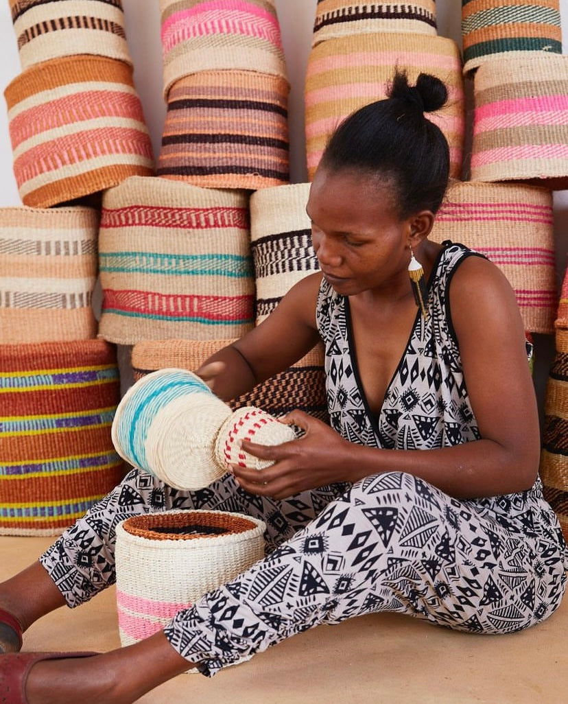 Malemba african basket of sisal