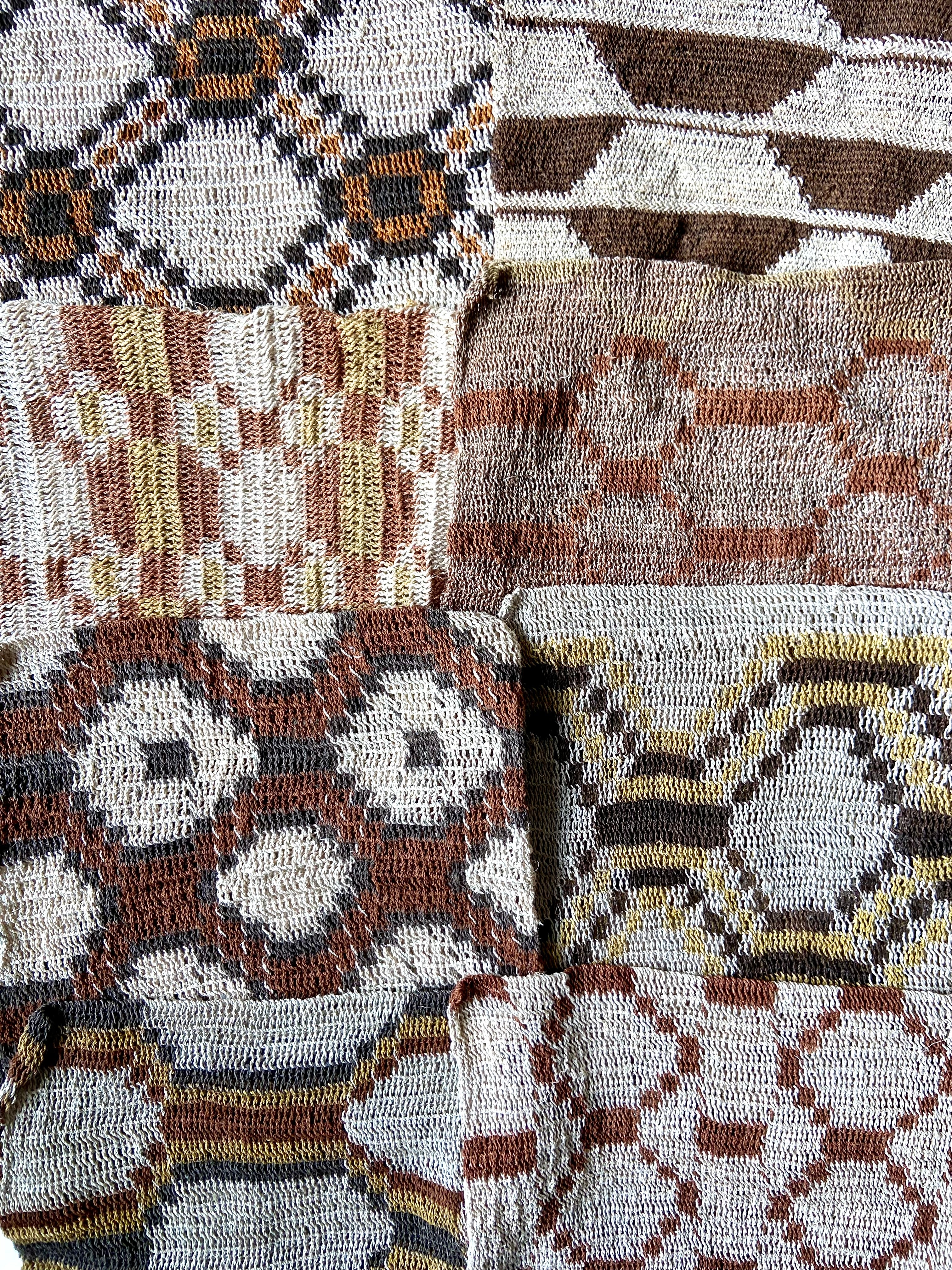 Cojín Wichí Guayacán de fibra de chaguar