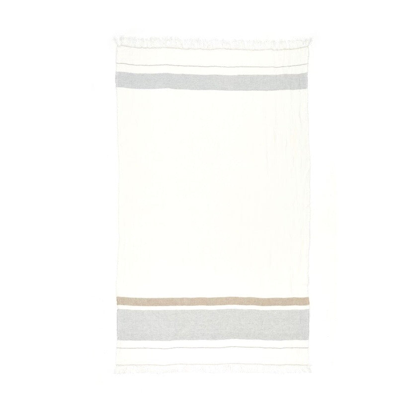 Green cushion cover 100% recycled cotton 