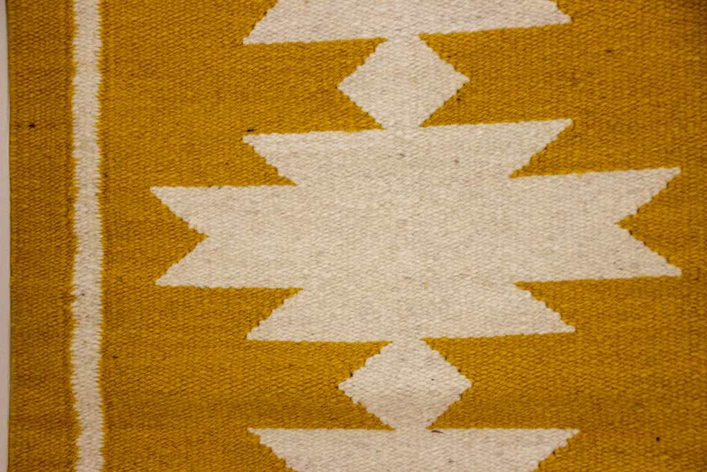 Puna S Rug made of 100% sheep wool and natural dyes 