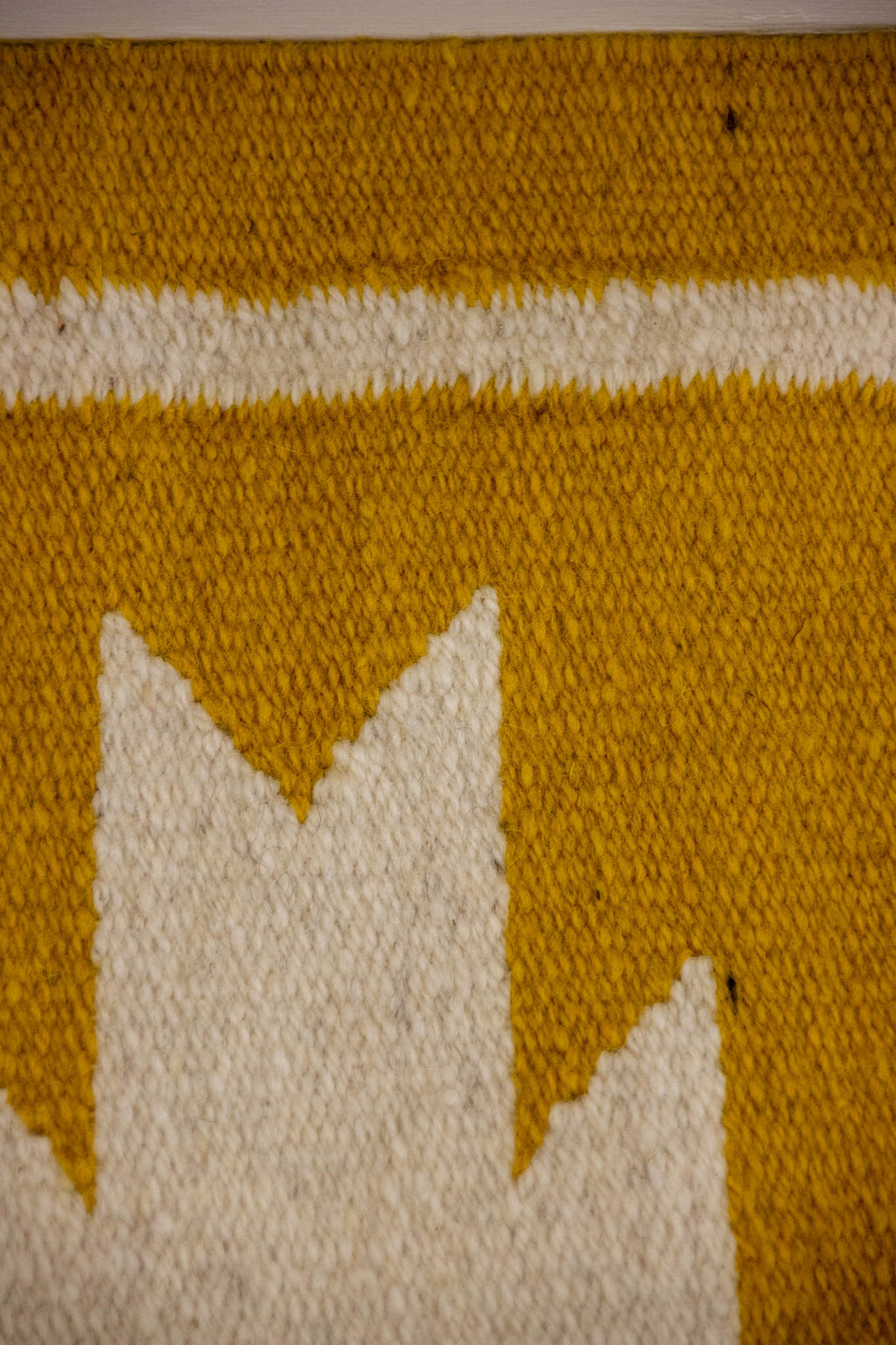 Puna S Rug made of 100% sheep wool and natural dyes 