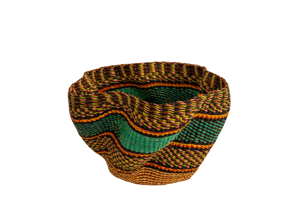 Cesta africana Tiny Pakurigo turquesa y naranja de fibra natural - Centro de mesa - ETHNICA DECO