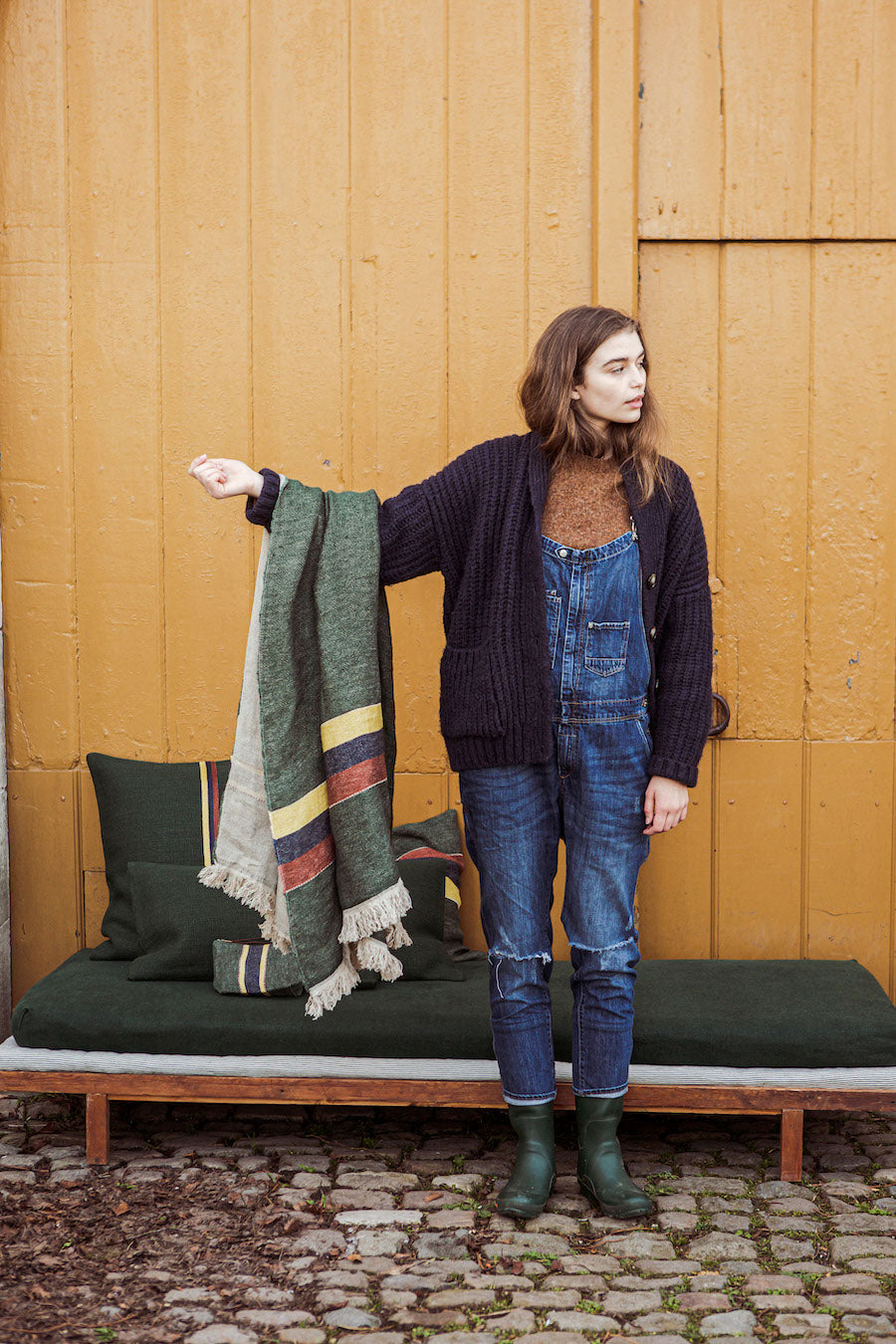 Green cushion cover 100% recycled cotton 