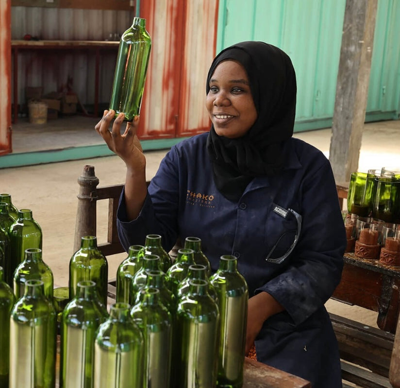 Vaso in cristallo verde Zanzibar realizzato in vetro riciclato